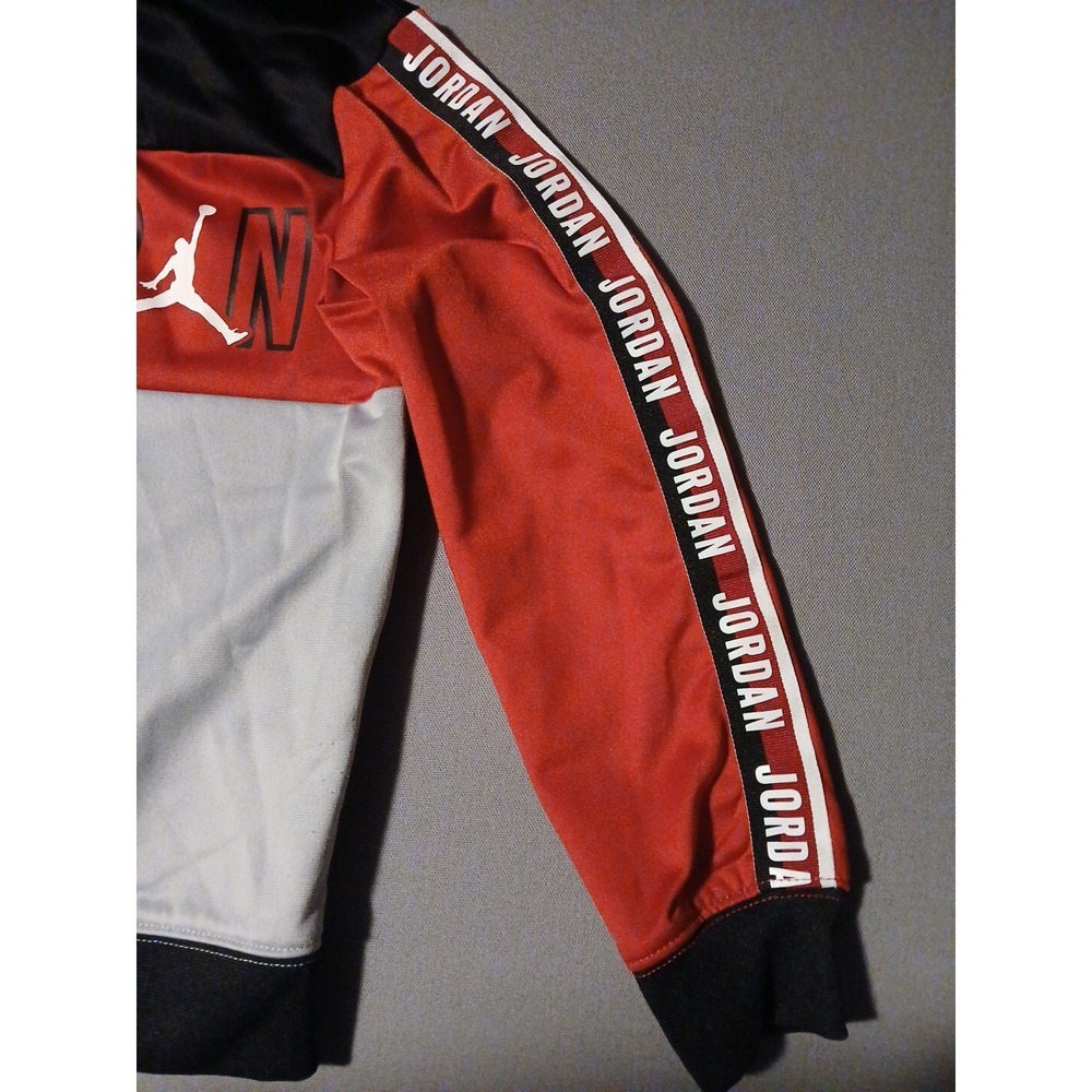 Childs L Size 7 JORDAN Jacket Red/gray/black, think Fall BACK TO SCHOOL - Picture 4 of 16